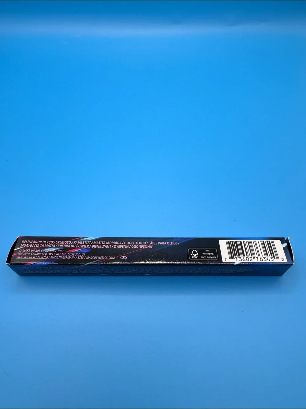 MAC In Extreme Dimension 24HR Kajal Eye Liner Waterproof